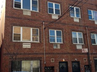 806 E 216th St, Bronx, NY 10467