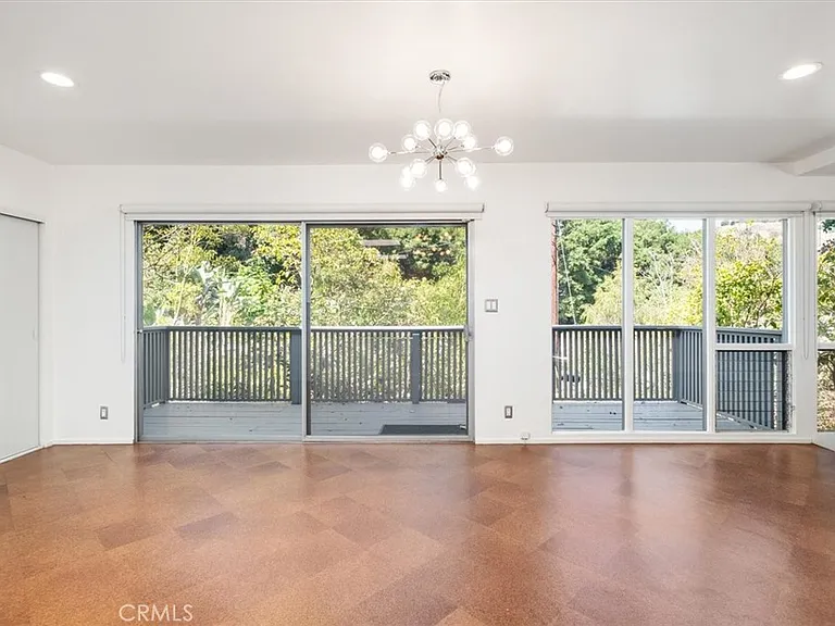 3946 Alta Mesa Dr — Photo 9
