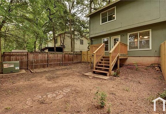2nd image of 1306 Cool Shadow Dr APT A