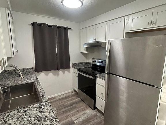 3rd image of 2255 Shadylane Dr #2253