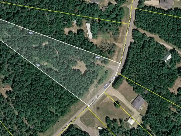 950 W Trout Valley Rd, Hancock, WI 54943
