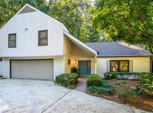 7107 Riverside Dr, Atlanta, GA 30328