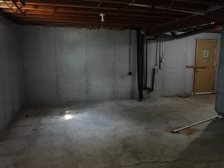 7324 N Liberty St — Photo 15