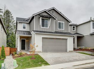 1071 NW Rhythm St, Bremerton, WA
