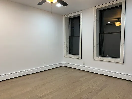 Rented by REMAX Elite | media 2