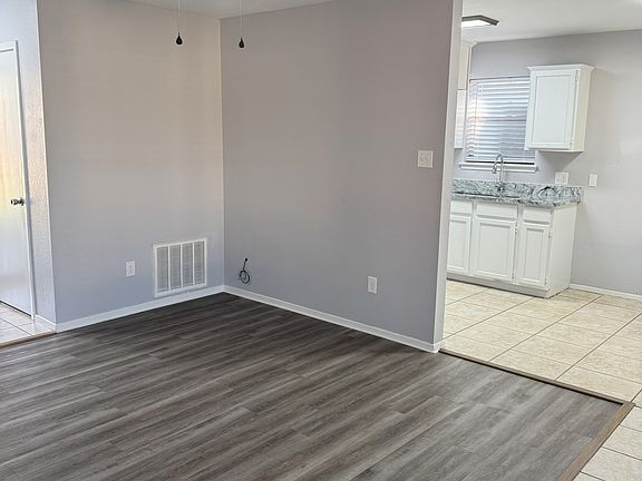 4th image of 1033 S 15th St