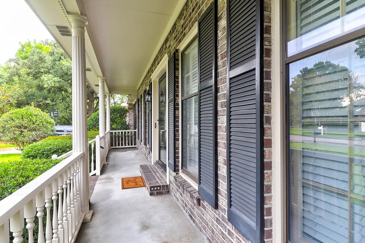 Building Photo - 19 Brigadier Dr