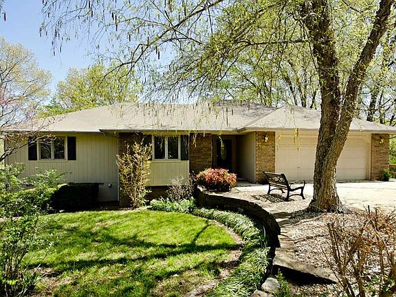 2nd image of 51 Dunsford Dr
