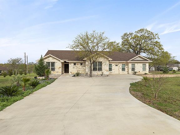 2nd image of 212 County Road 144a