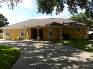 2916 Edgefield Ct, Laredo, TX 78045