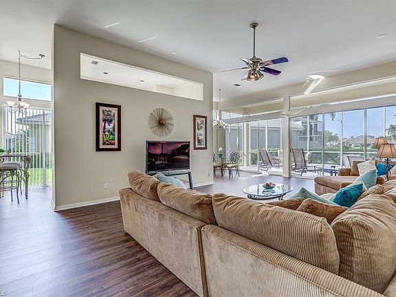 3rd image of 19478 Silver Oak Dr