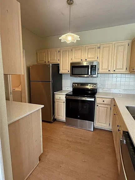 2615 Maitland Crossing Way #305 — Photo 9