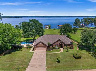 4911 Sunrise Dr, Chandler, TX 75758