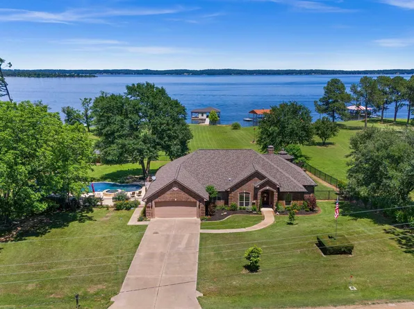 4911 Sunrise Dr, Chandler, TX 75758