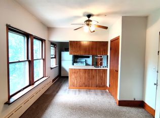 310 N Elm St #14, Waterman, IL 60556