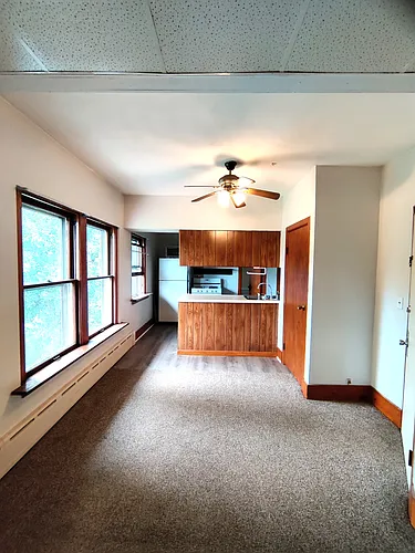 310 N Elm St #14 Photo 1