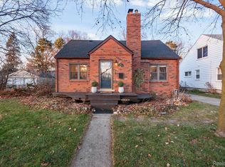 2437 Kalama Ave, Royal Oak, MI 48067
