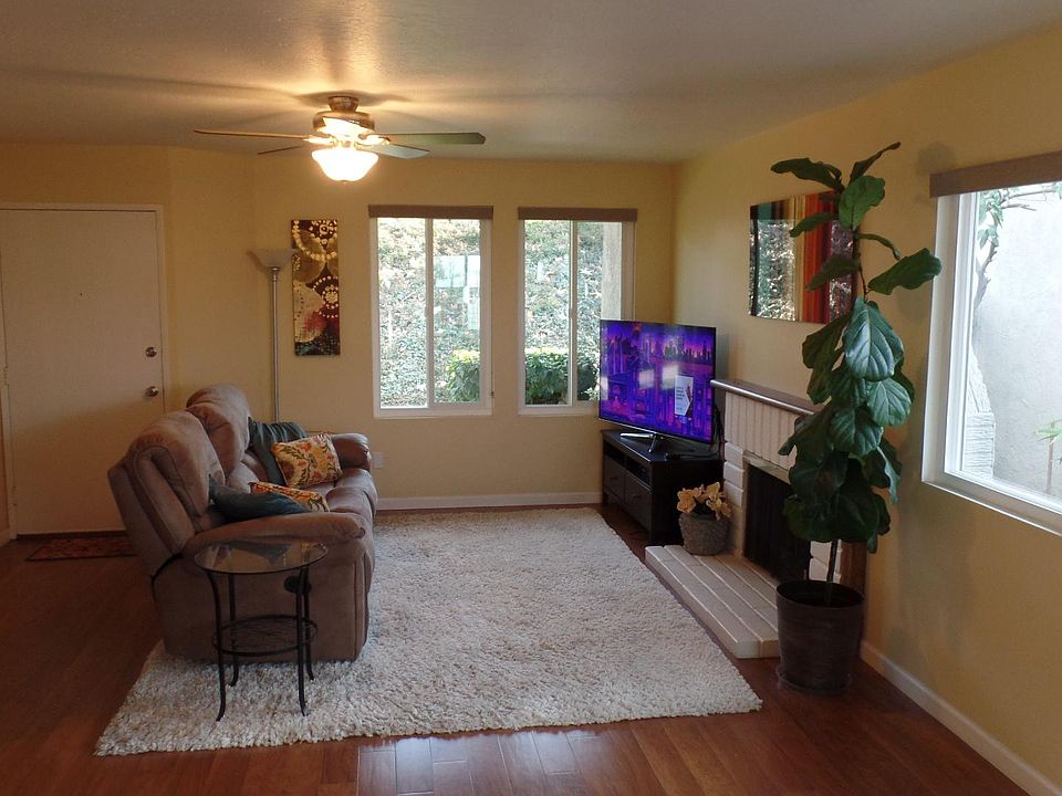 1st image of 25212 Lawton Ave