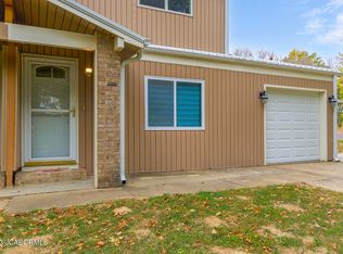 2407 S Kendallwood Rd, Columbia, MO 65203