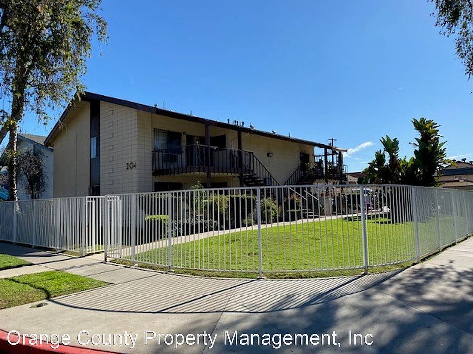 2nd image of 204 E Pearson Ave #3
