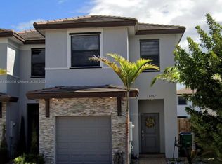 25057 SW 108th Ave, Homestead, FL 33032