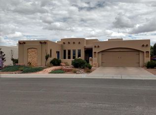 1884 Sedona Hills Pkwy, Las Cruces, NM 88011
