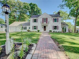 206 Brewster Rd, Bristol, CT 06010