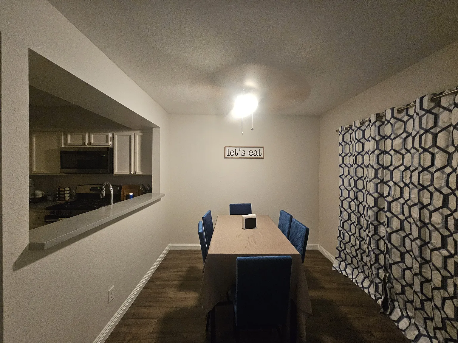 2 bed, $2,000 — Photo 4