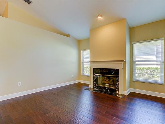 3rd image of 10513 Castleford Way