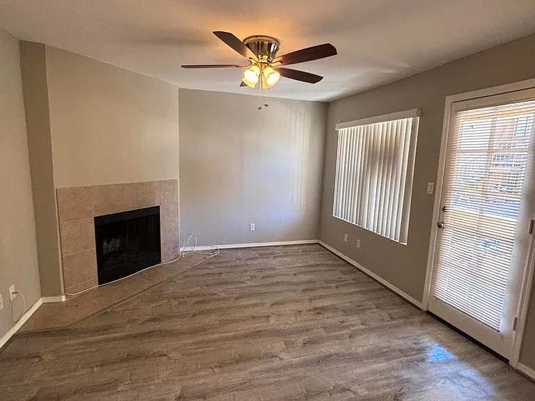 8787 E Mountain View Rd #1082 — Photo 16