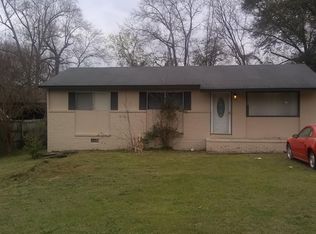 820 McPherson Dr, Columbus, GA 31907
