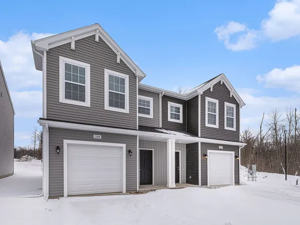 1300 Timber Hollow Ct, Greenville, MI 48838