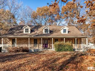 1904 Calico Rd, Marion, IL 62959