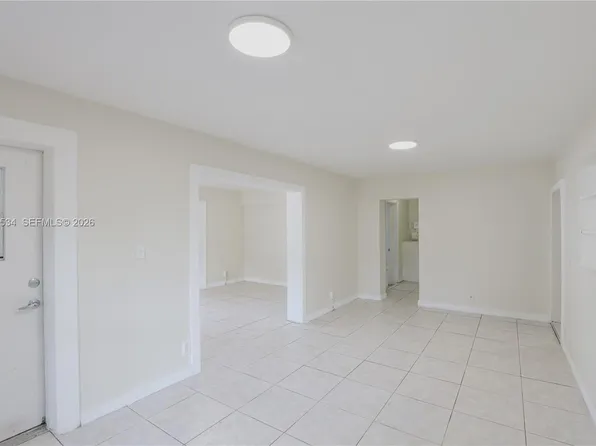 2250 NE 136th St #0, Miami, FL 33181