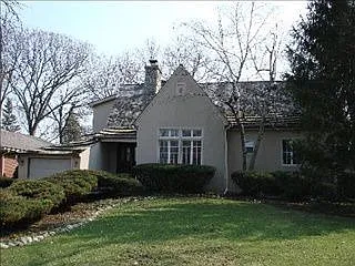 333 S Arlington Ave photo 1