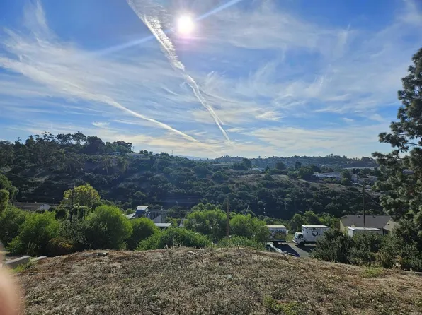 1270 Weaver St, San Diego, CA 92114