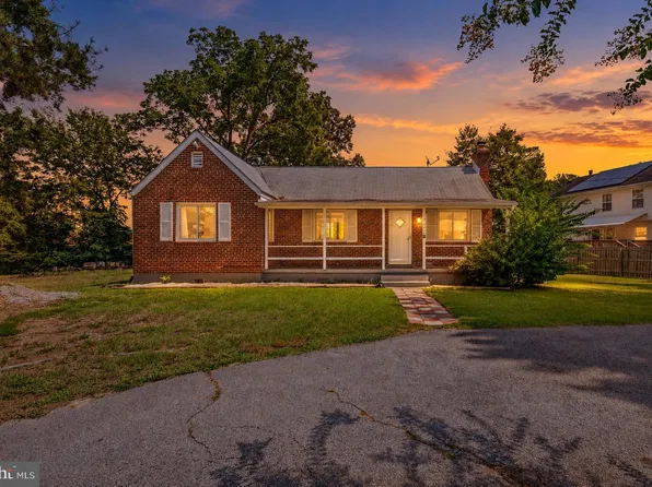 12814 Peace Dr, Fort Washington, MD 20744