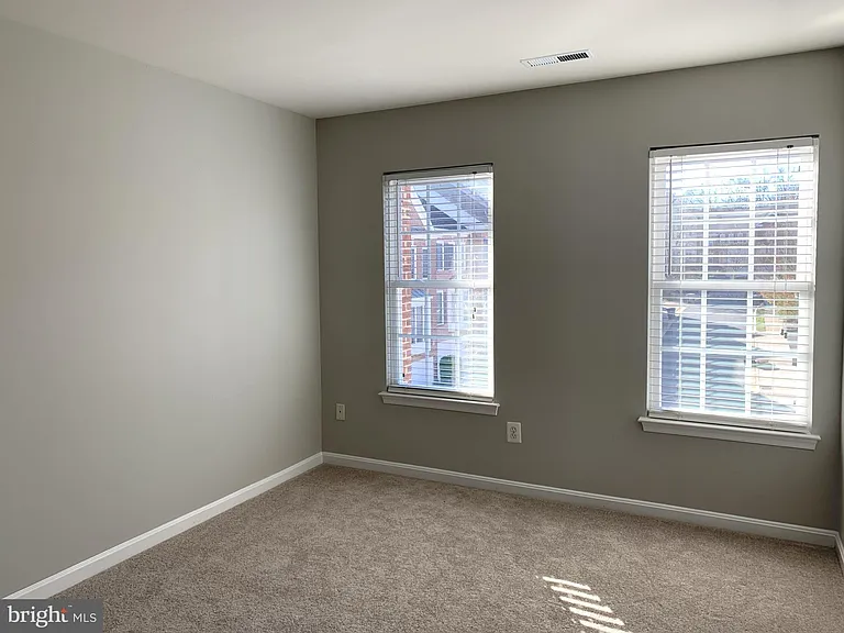 3384 Governors Crest Ct — Photo 30