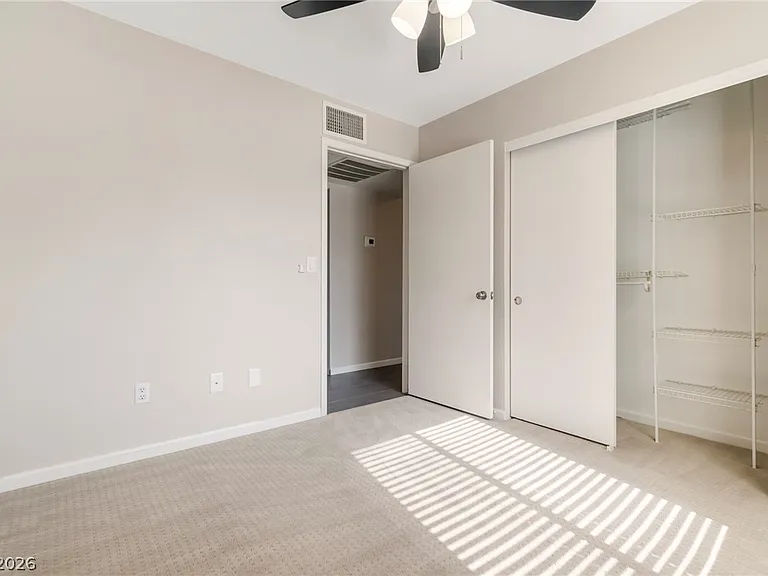 8070 W Russell Rd #2006 — Photo 20
