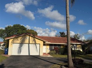 3790 NW 78th Ter, Pompano Beach, FL 33065