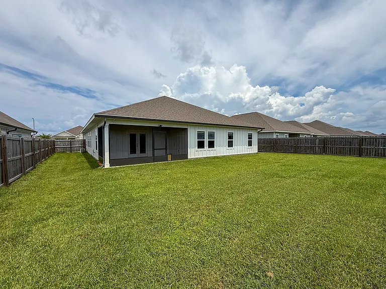 6169 Jenks Dr — Photo 28