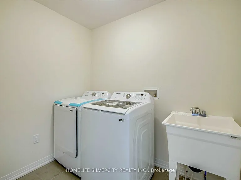 53 Ravenbury St — Photo 9