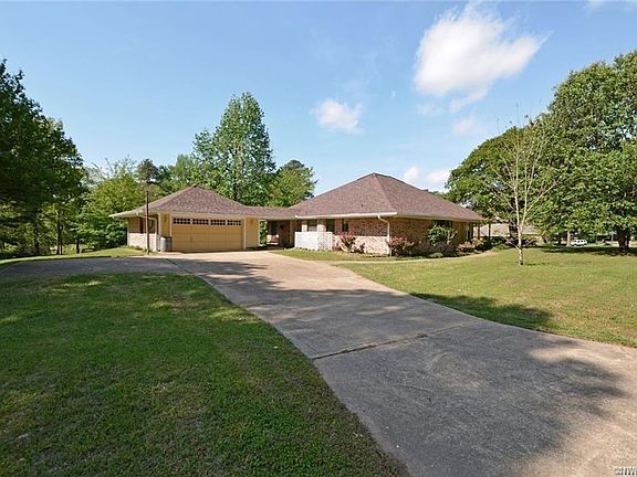 3rd image of 109 Bay Hills Dr