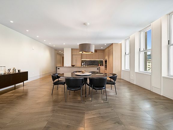 5th image of 49 Chambers St #12E