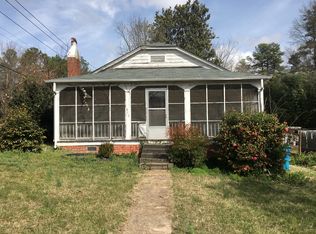 218 W Lee Ave, Bessemer City, NC 28016