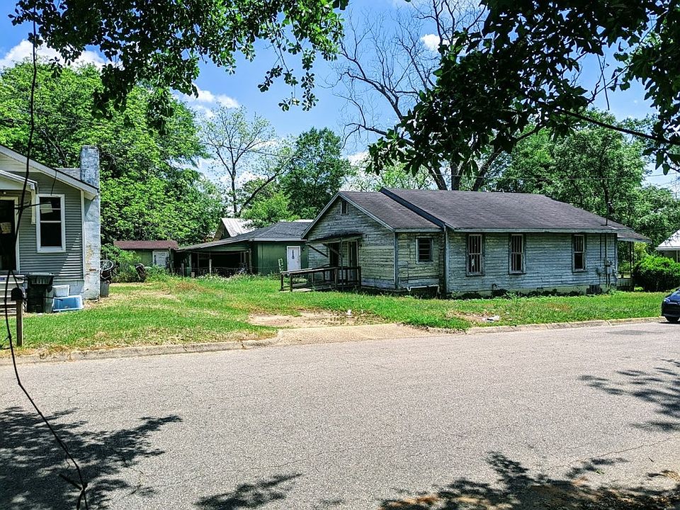 Building Photo 3
