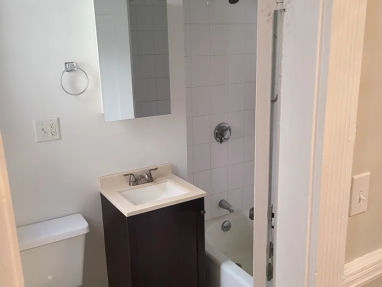 38 Hemenway St #8 — Photo 13