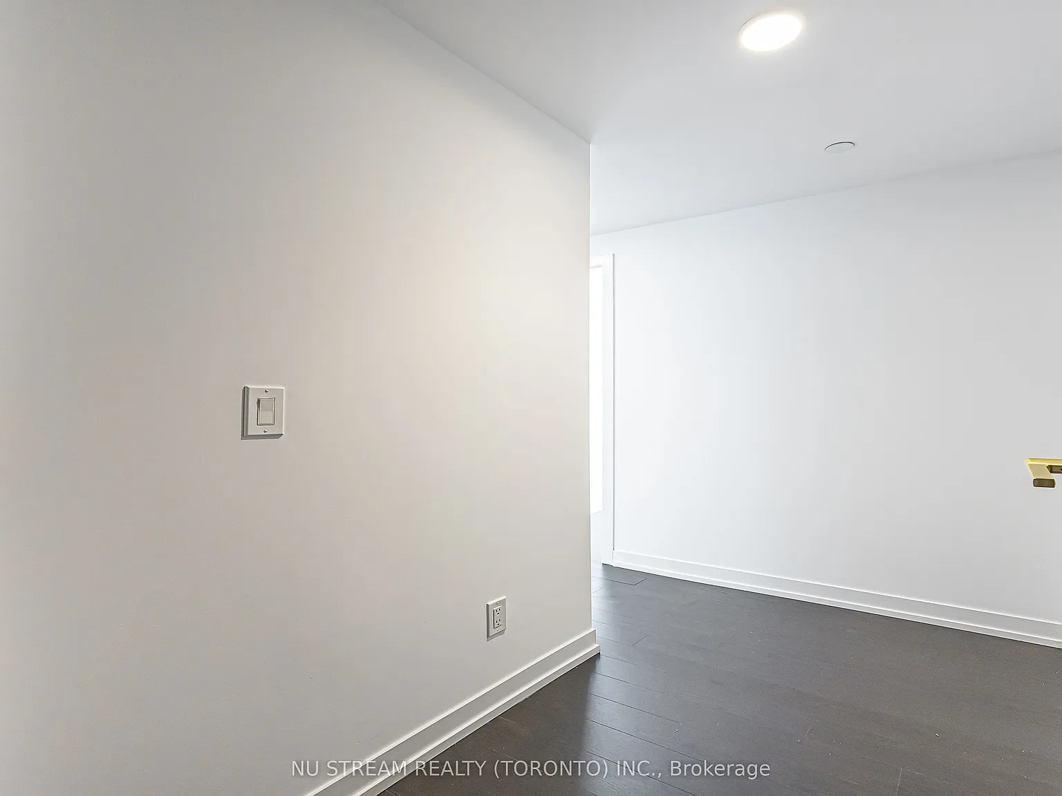 2 bed, $3,600 — Photo 3