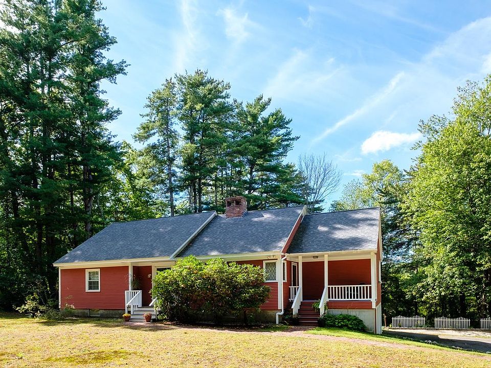 1st image of 375 Island Pond Road