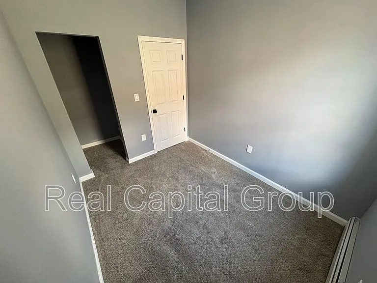 44 Alexander St #1 — Photo 12